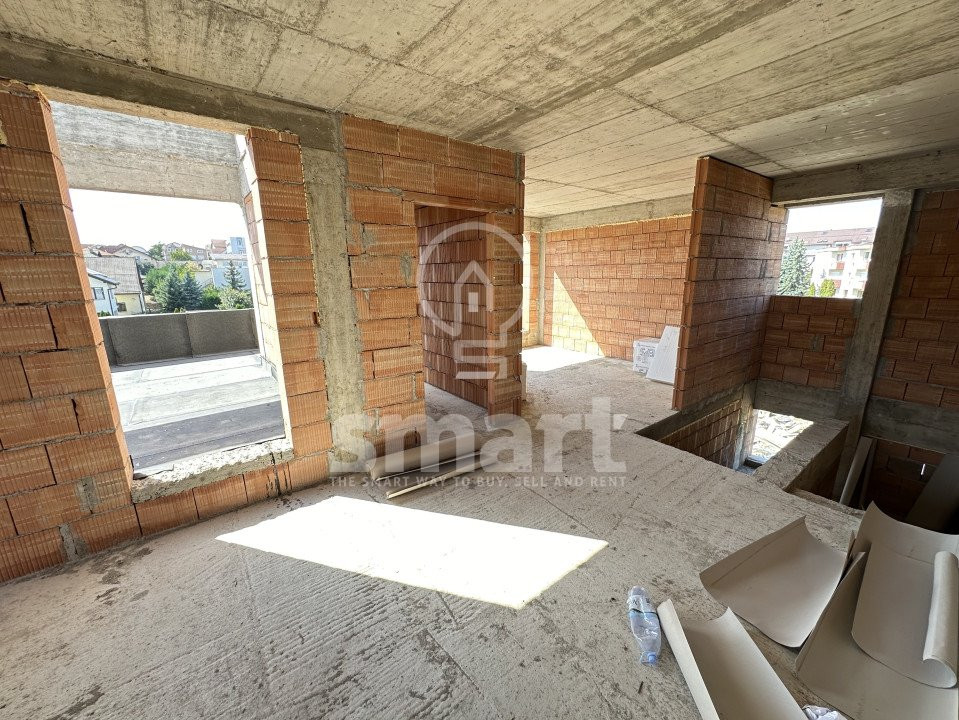 Apartament 4 camere cu garaj boxa si terasa