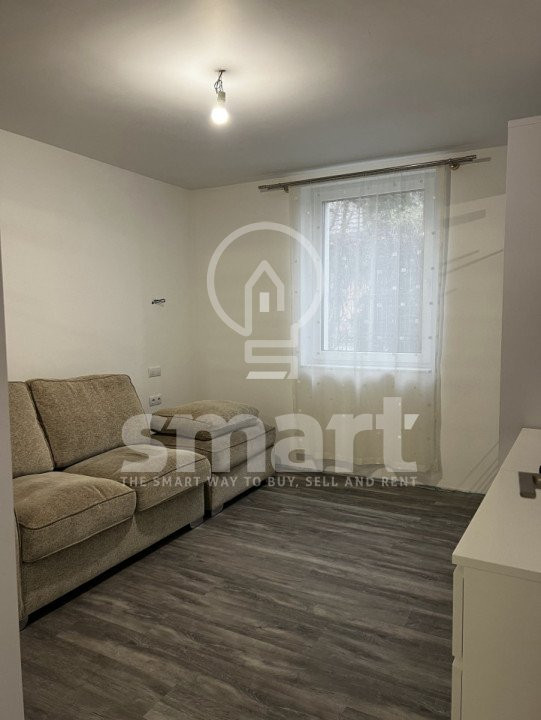 Apartament 5 camere  la Cheie Dambu Rotund  cu Gradina