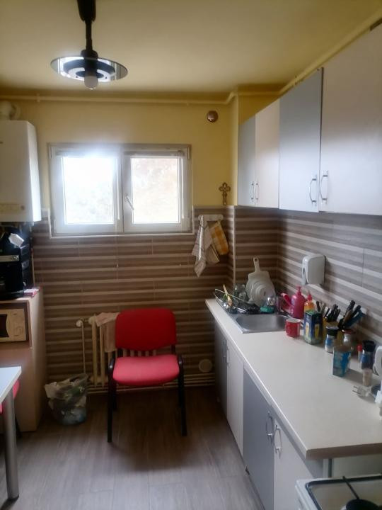 Apartament 2 camere etaj 3 Manastur 