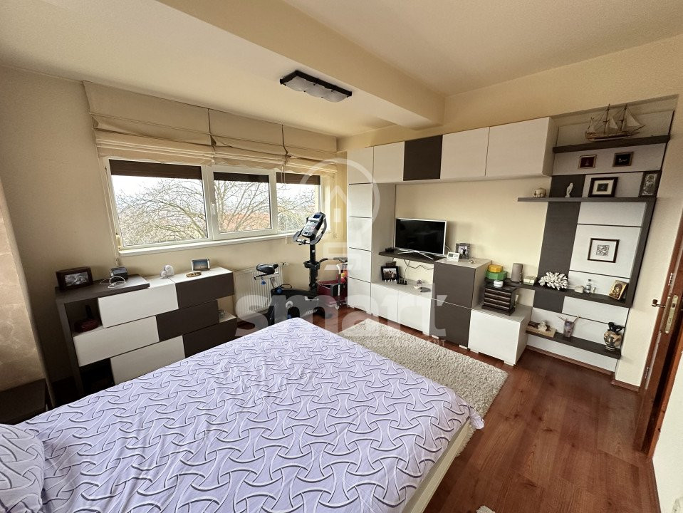 Apartament 3 camere Andrei Muresanu