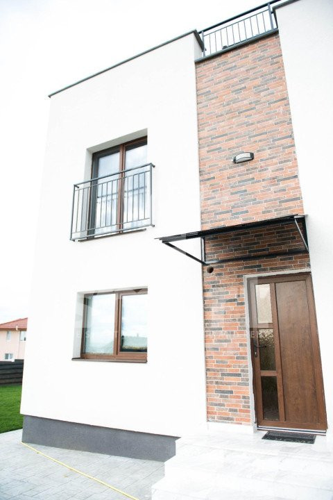 Casa tip Duplex NOU 160 mp 4 camere Voronet Iris