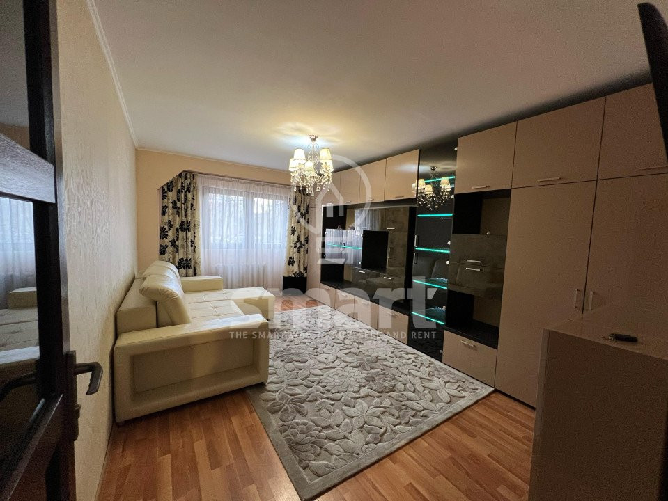 Apartament 3 camere decomandat zona Iulius Mall si garaj