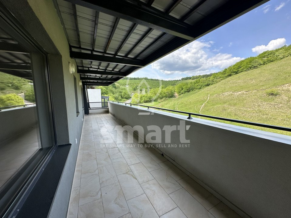Apartament 3 camere cu Tavan înalt, terasă cu vedere spre natură Donath Park