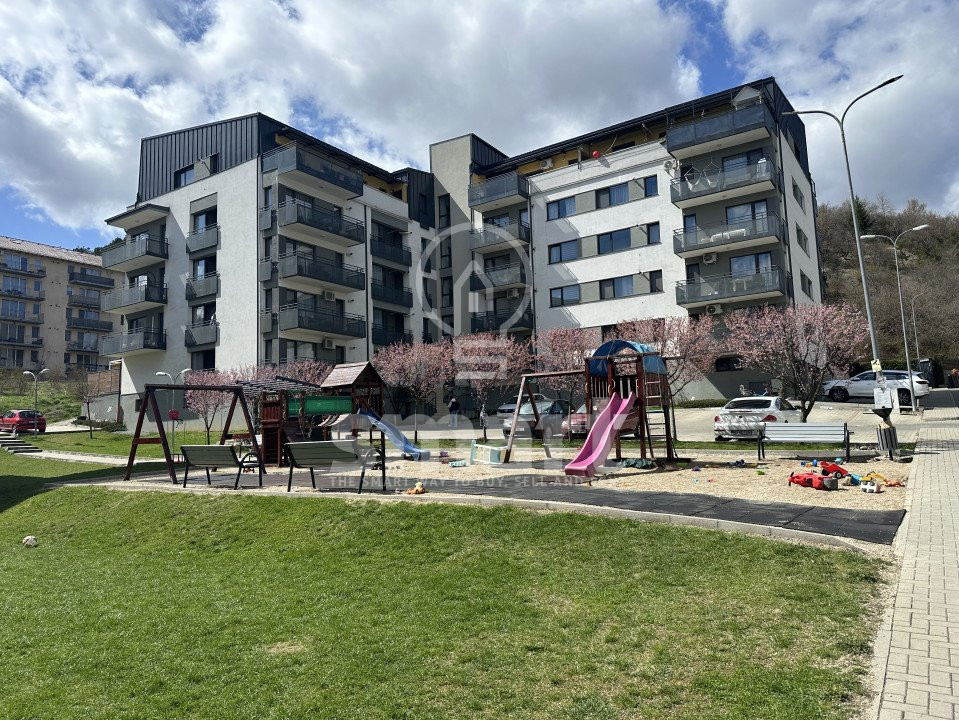 Apartament 3 camere cu Tavan înalt, terasă cu vedere spre natură Donath Park