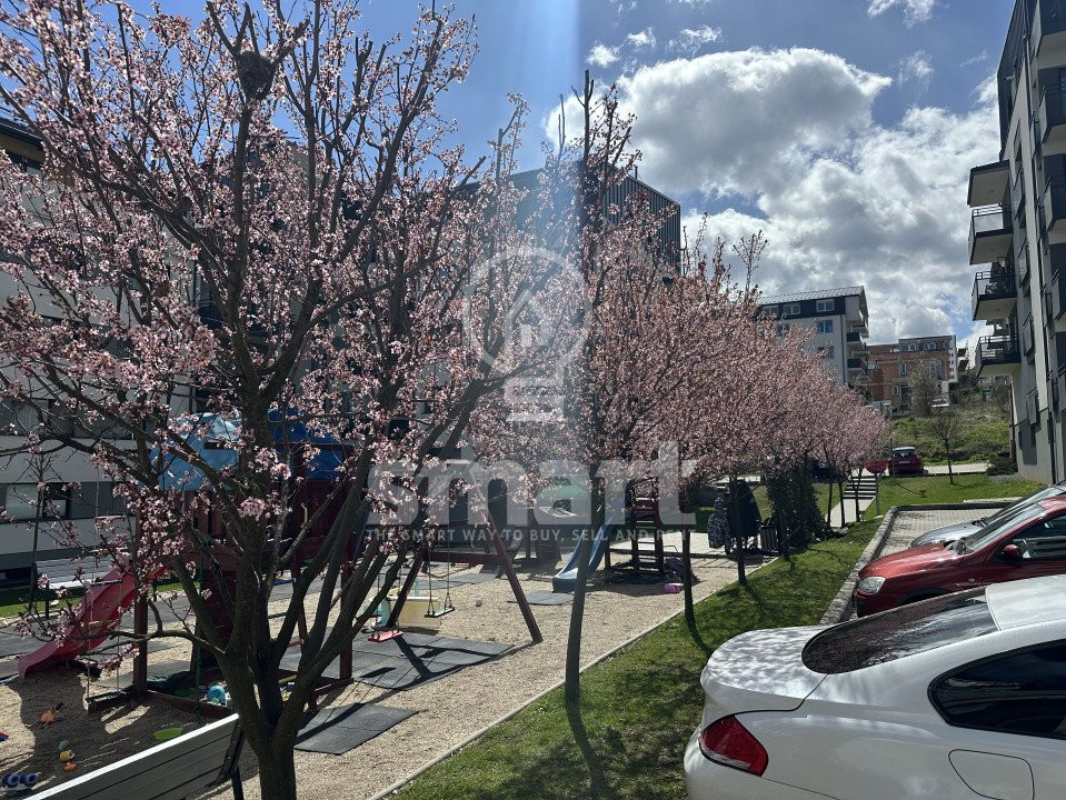 Apartament 3 camere cu Tavan înalt, terasă cu vedere spre natură Donath Park