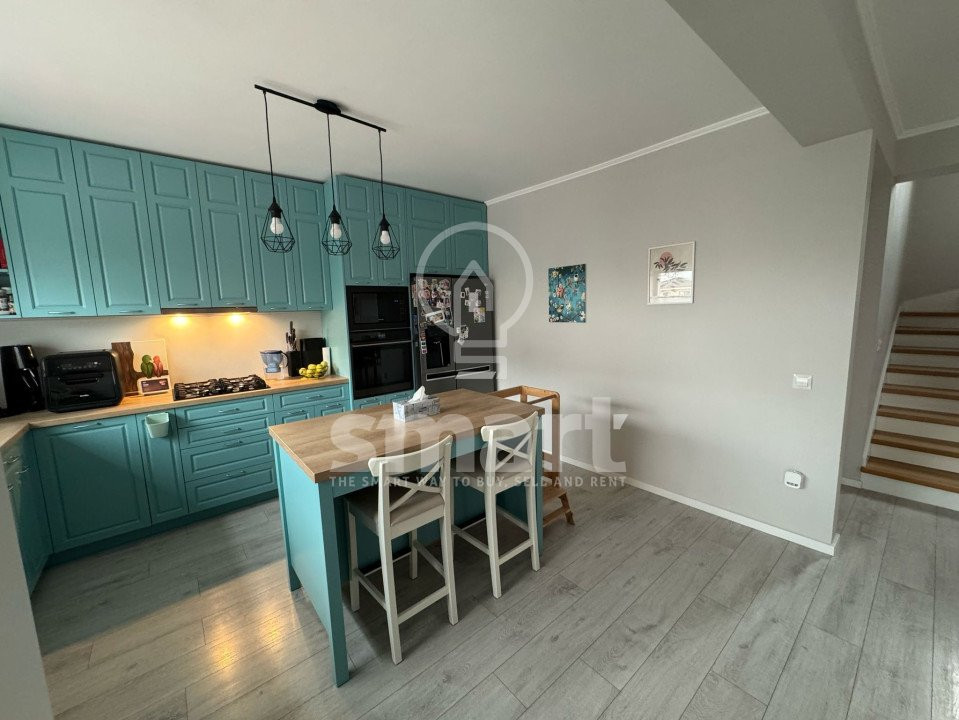 Casa individuala de inchiriat, finisata si mobilata modern, Dezmir