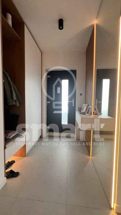 Duplex cu 4 camere, 178 mp utili, cu garaj, panoramă superbă, zona Voronet