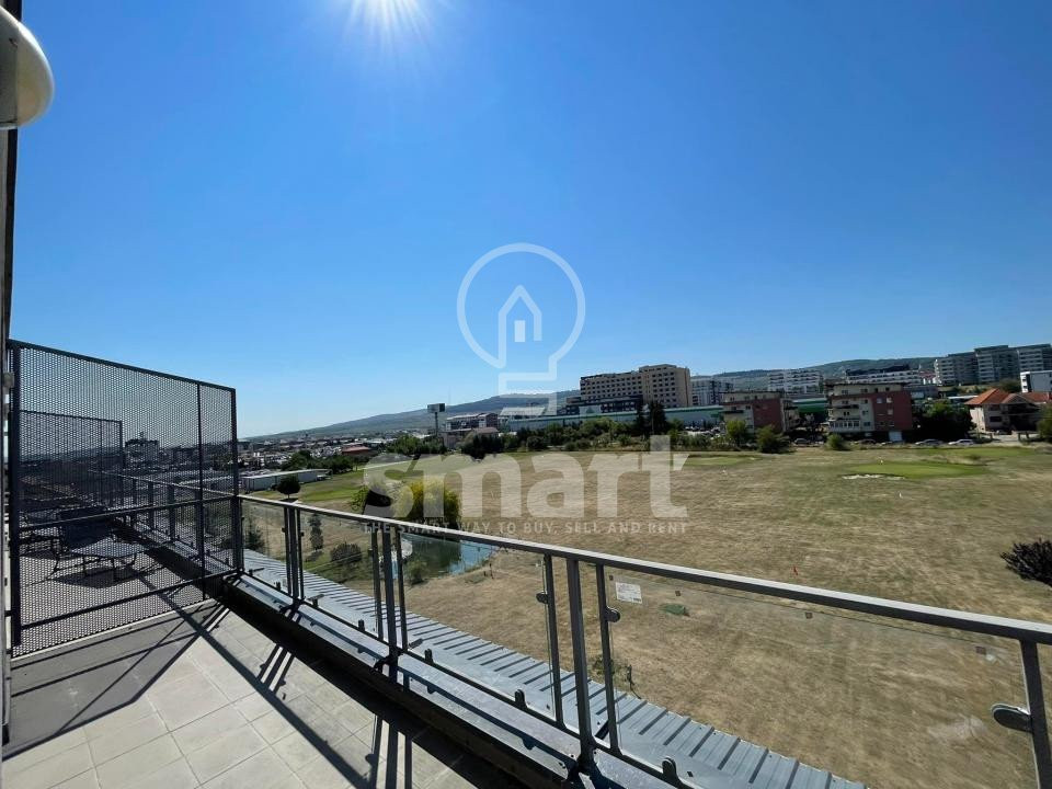 Apartament tip penthouse 4 camere  decomandat Zorilor 