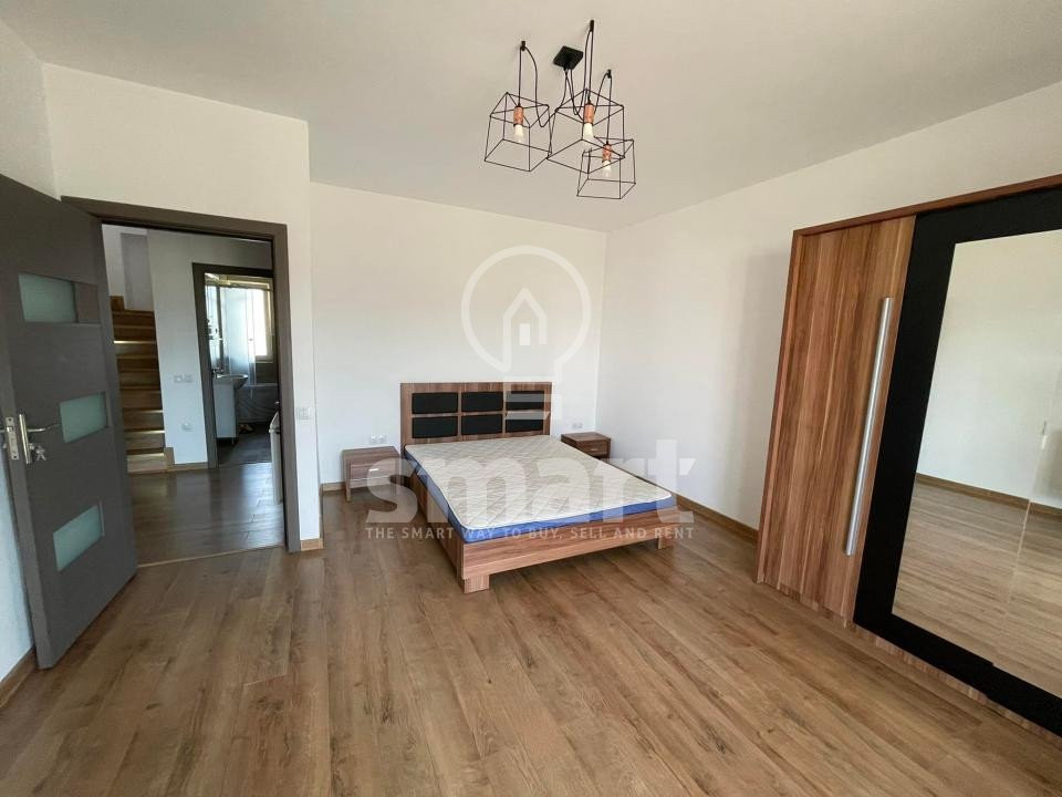 Apartament tip penthouse 4 camere  decomandat Zorilor 