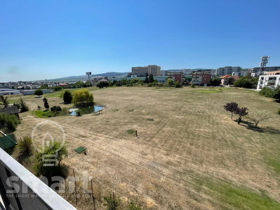 Apartament tip penthouse 4 camere  decomandat Zorilor 