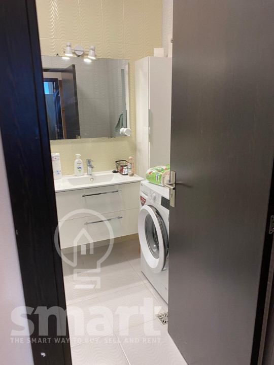 Apartament 3 camere, bloc nou , zona Centrala