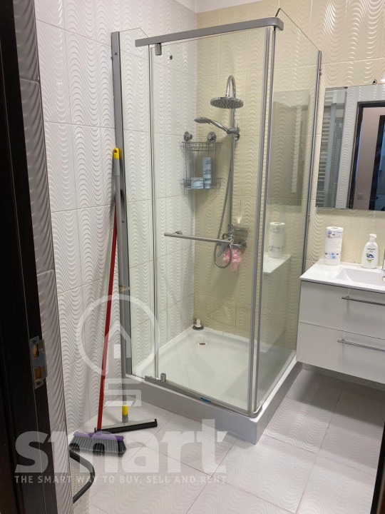 Apartament 3 camere, bloc nou , zona Centrala