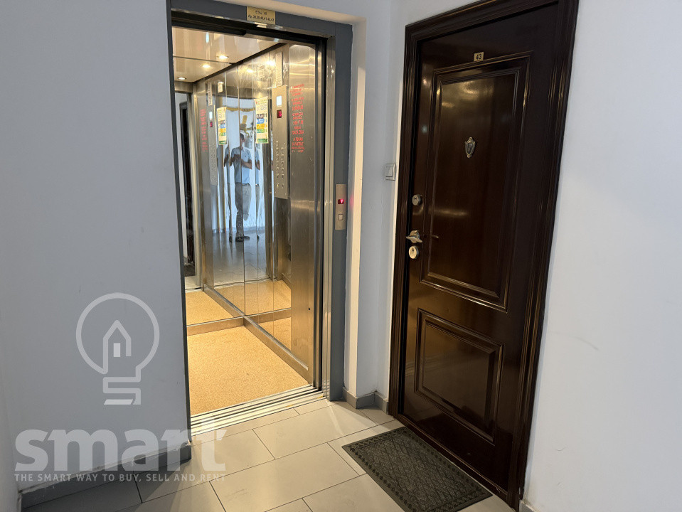 Apartament 3 camere, bloc nou , zona Centrala