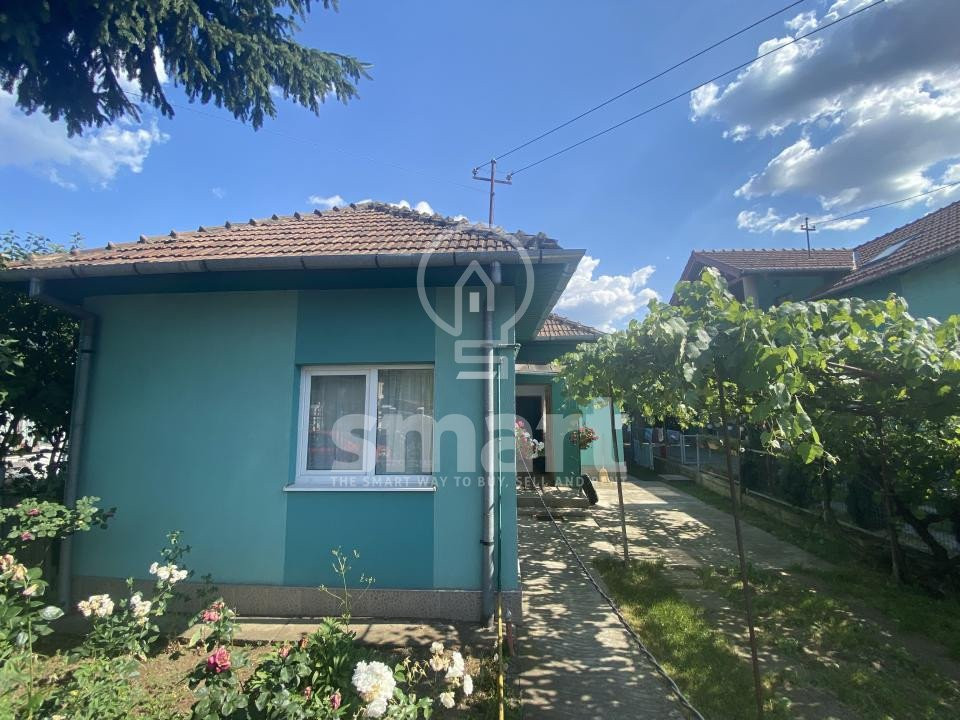 Casa individuala 500 mp teren Intre Lacuri Iulius Mall