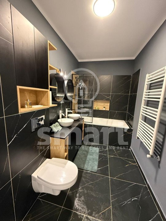 Apartament 3 camere ,terasa 14 mp. zona Terra + parcare 