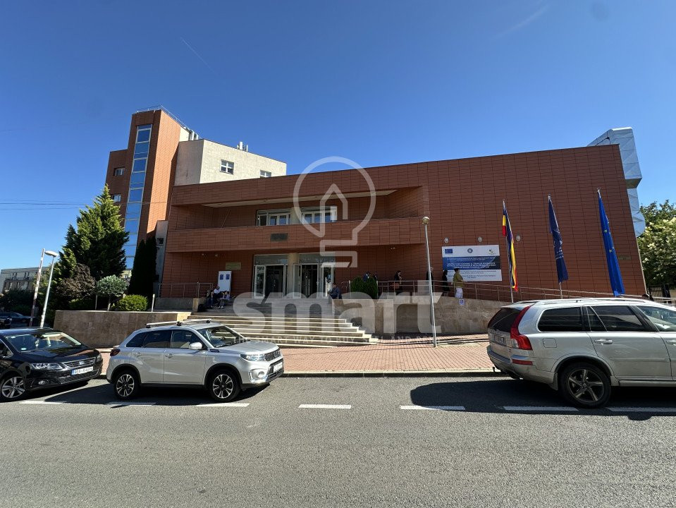 Casă cu 4 camere de închiriat în zona Hașdeu, lângă UMF