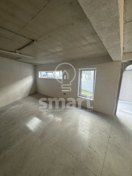 Inchiriz spatiu depozitare sau garaj