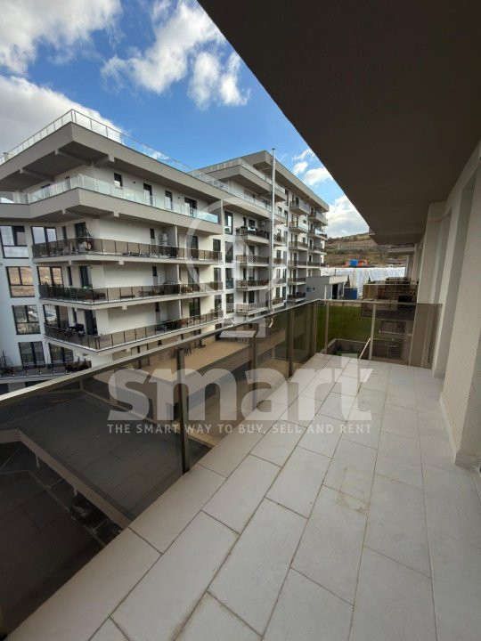 Apartament 3 camere zona Vivo + parcare