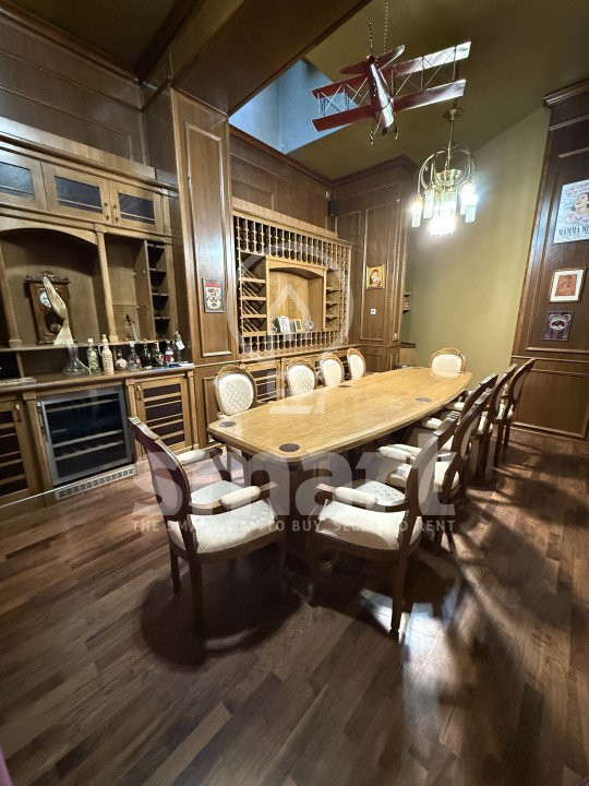 Casa cu 2 unitati locative 