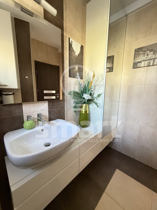 Casa cu 2 unitati locative 