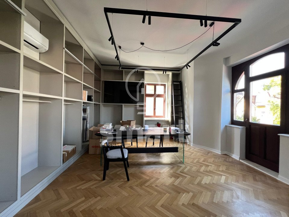 Spatiu 112 mp Central Bisericii Ortodoxe