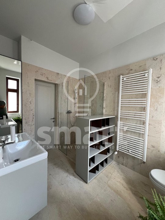 Spatiu 112 mp Central Bisericii Ortodoxe