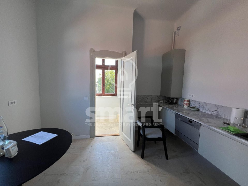 Spatiu 112 mp Central Bisericii Ortodoxe