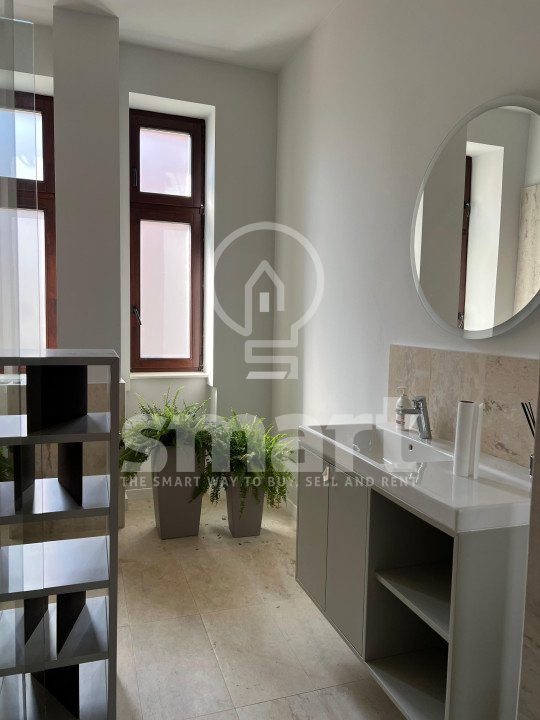 Spatiu 112 mp Central Bisericii Ortodoxe