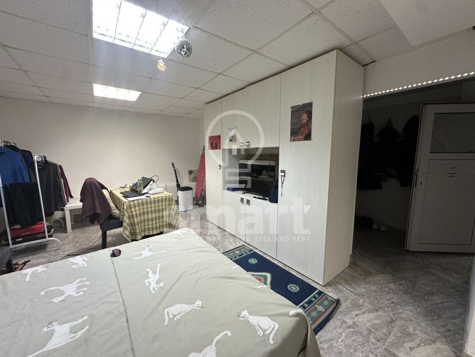 Vanzare 2 garsoniere total 75mp Zorilor bloc nou 