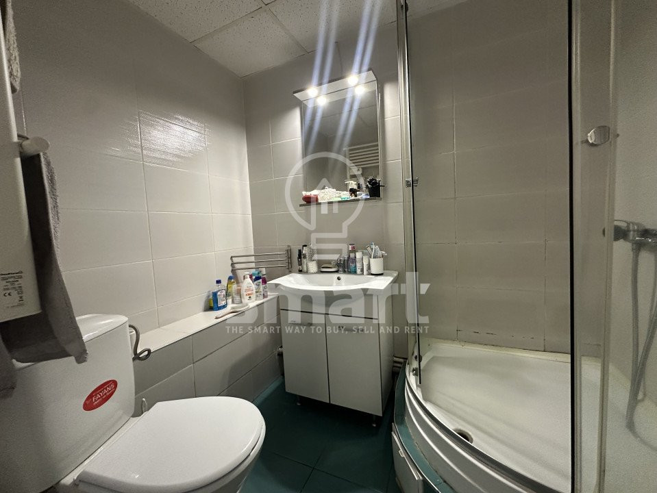 Vanzare 2 garsoniere total 75mp Zorilor bloc nou 