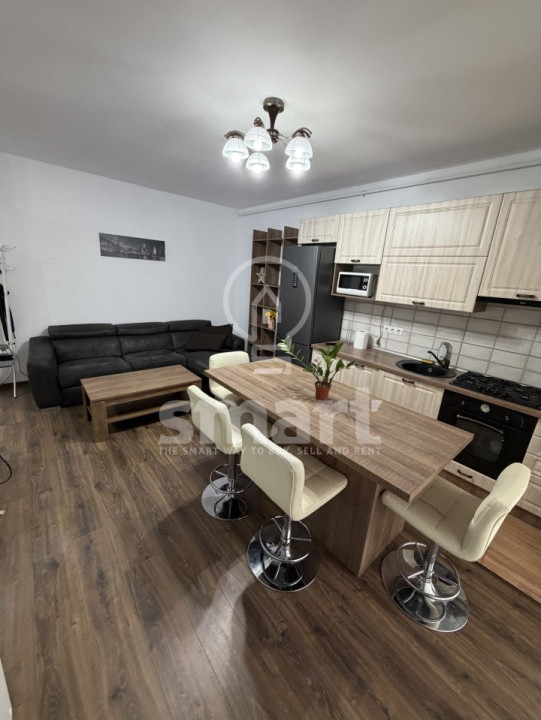 Inchiriez apartament 3 camere, bloc nou, Iulius Mall, parcare