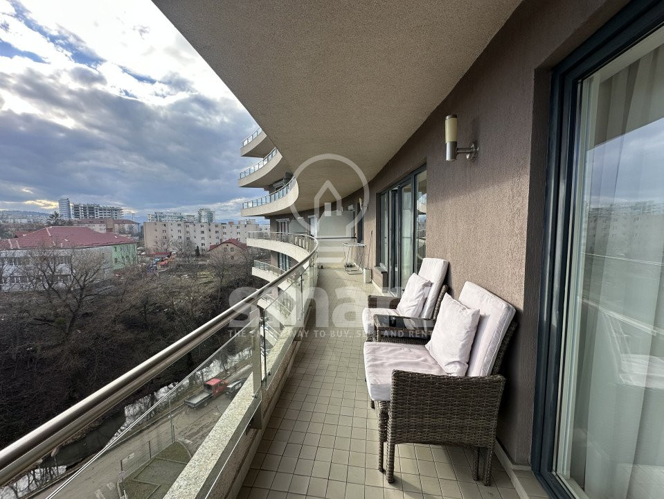 Apartament 2 camere 66 mp Plopilor bloc semiluna