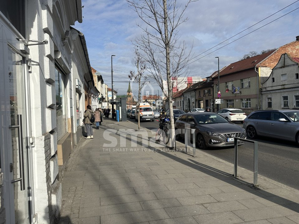 Spatiu Comercial cu vad excelent Centru Motilor 112 Hasdeu 