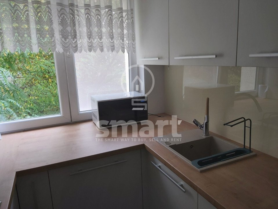 Apartament 3 camere | Prima închiriere | Ultracentral  Vedere spre Parc 