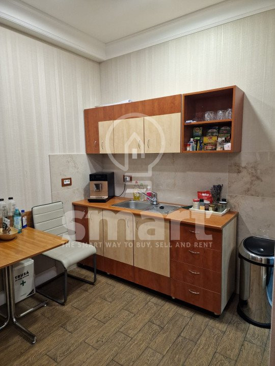 Spatiu Birou Centru strada Eroilor 