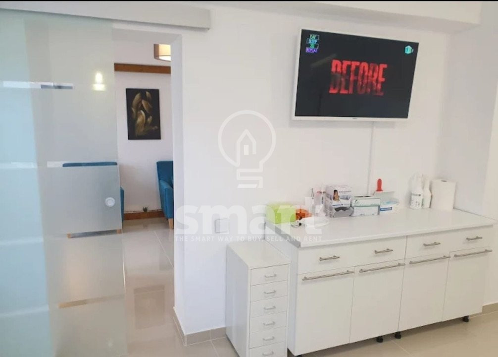 Spatiu comercial central 110mp pe strada Decebal