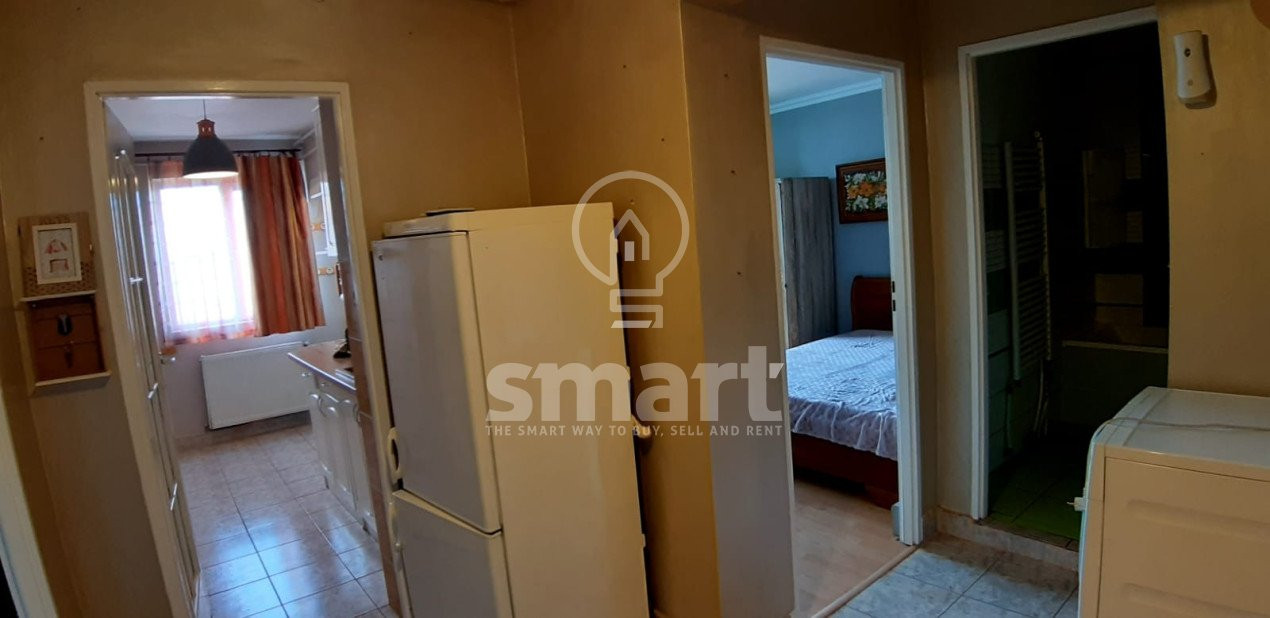 Apartament 2 camere decomandat | 58 mp | Etaj 10/10 | 2 balcoane | Recent renova