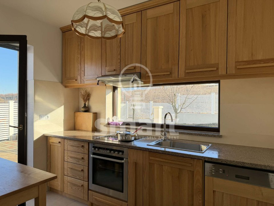 Casa de inchiriat Premium Borhanci langa Bazinul Olimpic