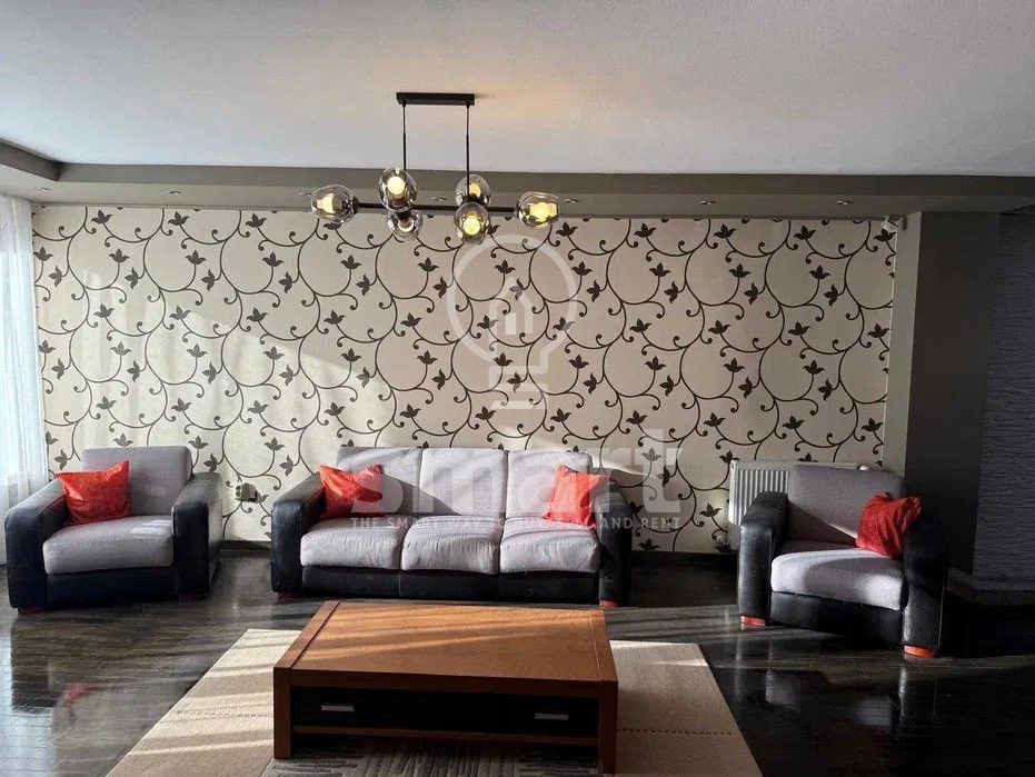 Casa 320mp in Buna Ziua utilata modern