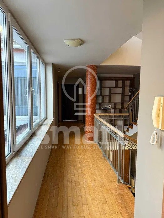 Casa 320mp in Buna Ziua utilata modern