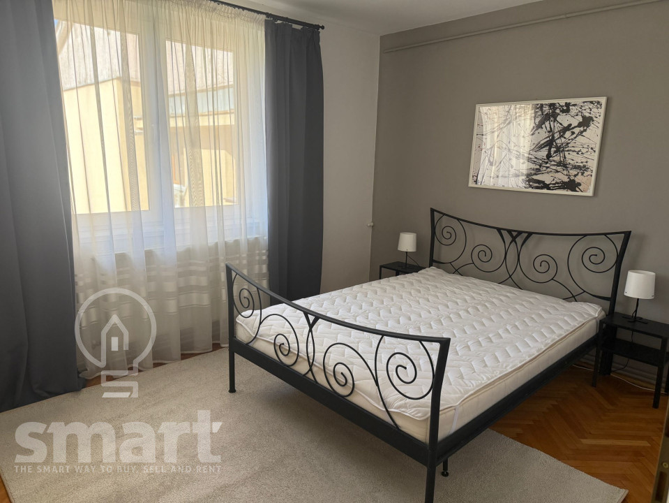 Apartament de inchiriat 2 camere decomandate parcare Complex Mercur Gheorgheni