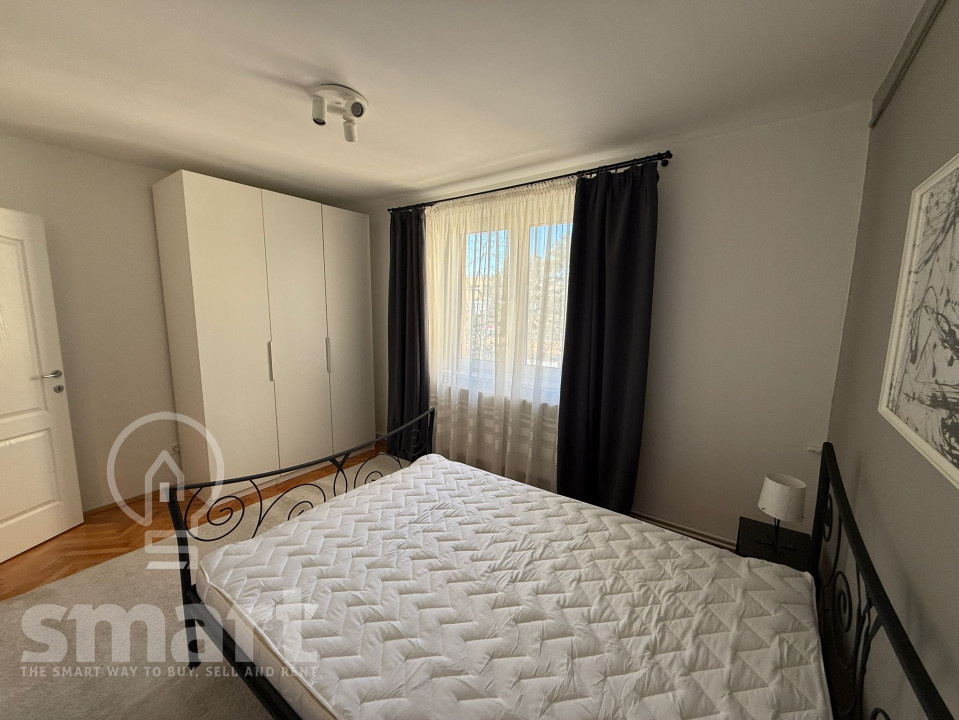 Apartament de inchiriat 2 camere decomandate parcare Complex Mercur Gheorgheni