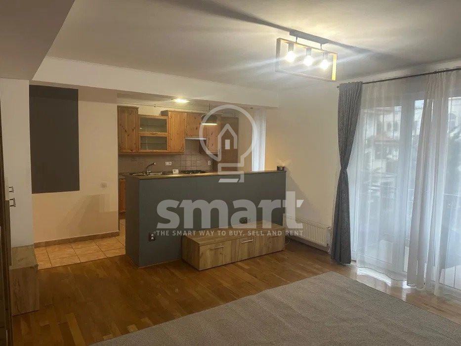 Casa de inchiriat in Gruia 84mp curte 385mp