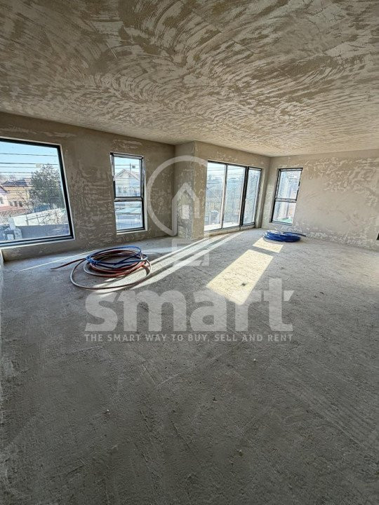 Apartament 4 camere , bloc tip vila, Eugen Ionesco