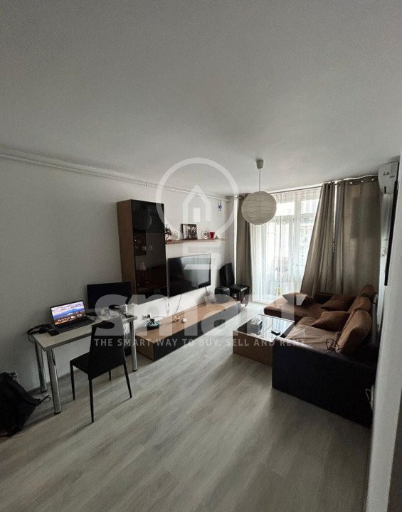 Apartament cu 2 camere cu parcare privata si balcon