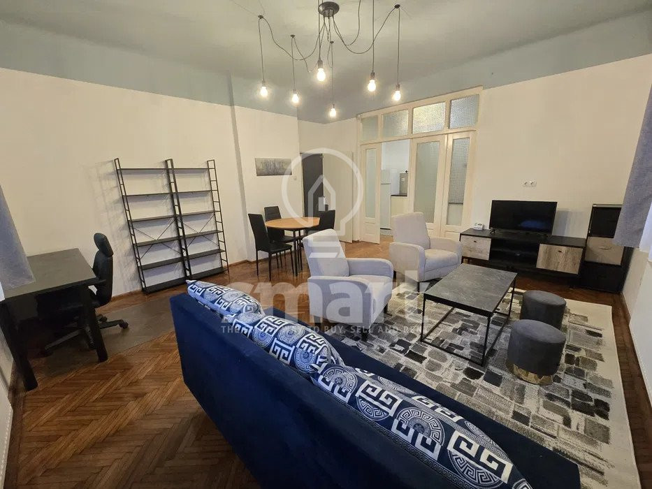 Apartament 2 camere de închiriat  zona str. Horea  la casă  renovat recent