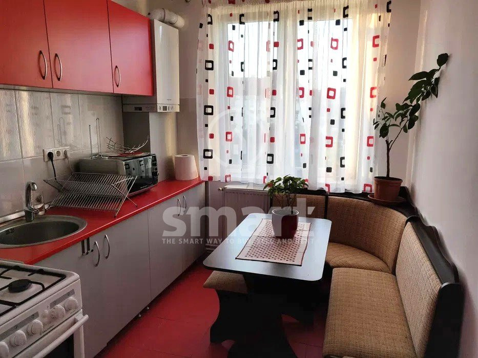 Apartament central 2 camere cu balcon si parcare zona The Office 