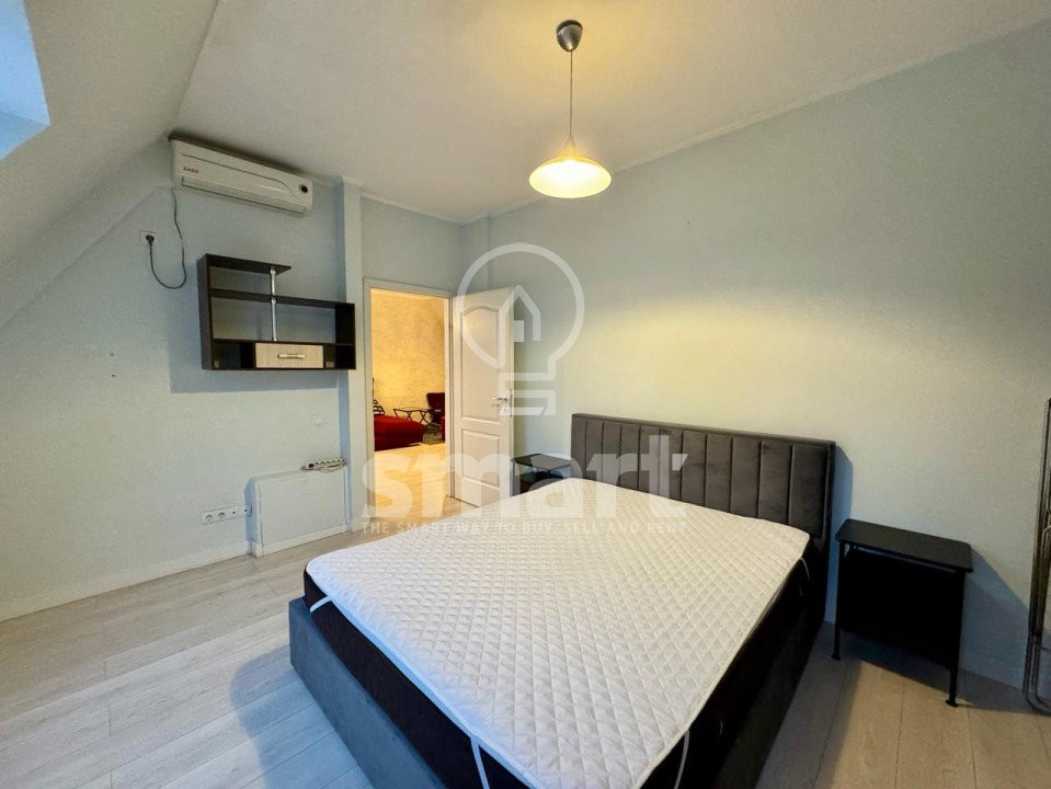 Apartament 3 camere Andrei Mureșanu tip vilă parcare curte zonă liniștită