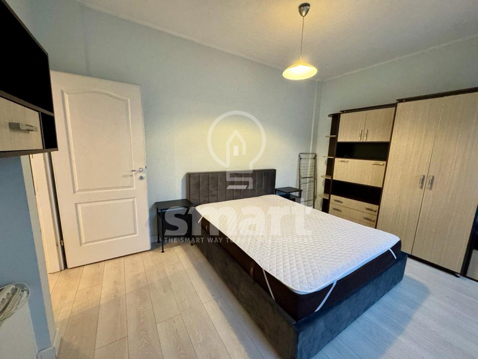 Apartament 3 camere Andrei Mureșanu tip vilă parcare curte zonă liniștită