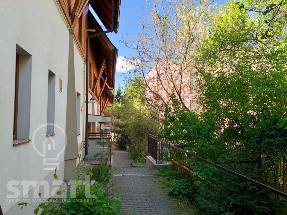 Apartament 3 camere de inchiriat Andrei Muresanu parcare 